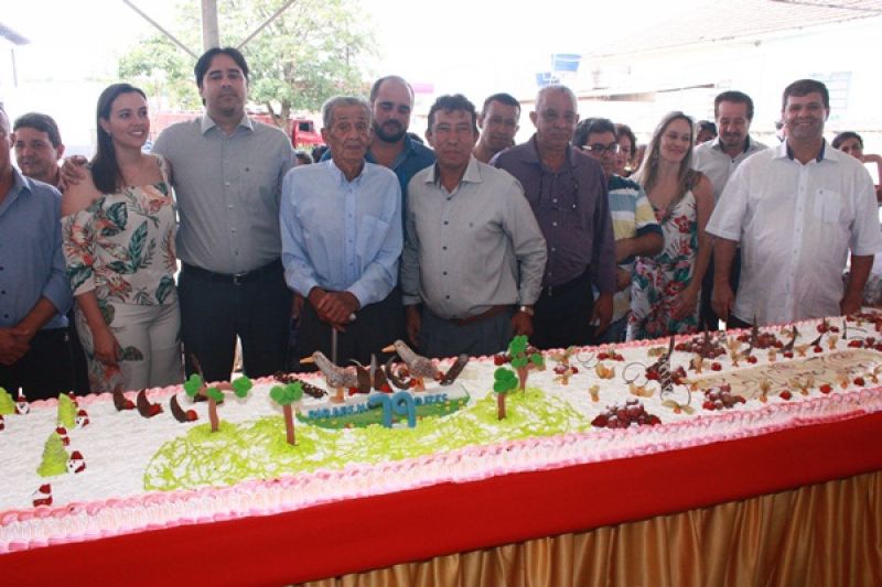 Missa, bolo comemorativo e esporte marcam passagem do aniversário de 79 anos de Perdizes